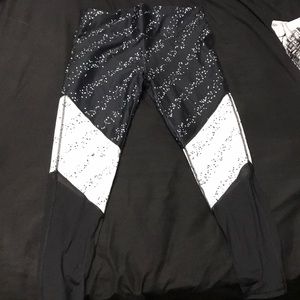 Fabletics leggings
